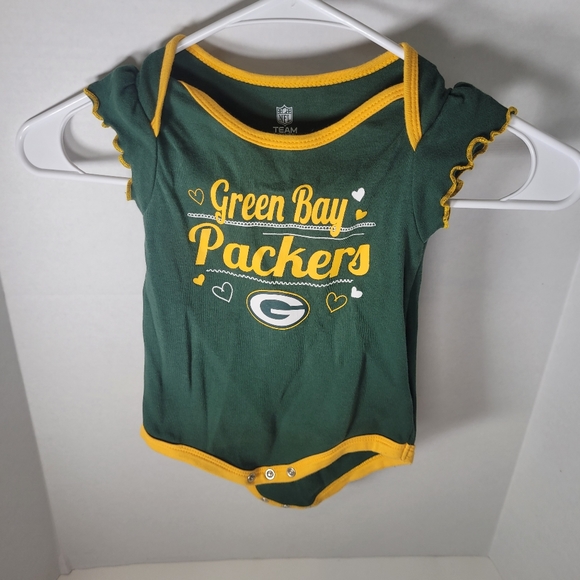4 Green Bay Packers NFL Team Infant Girls Onesies - Picture 4 of 6